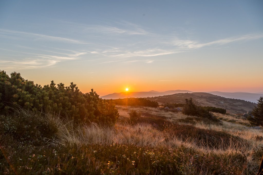 Svítání nad Krkonošemi