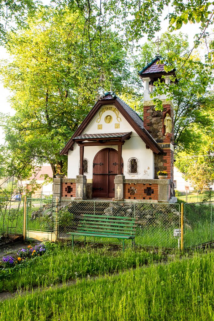 Běžerovice, kaplička