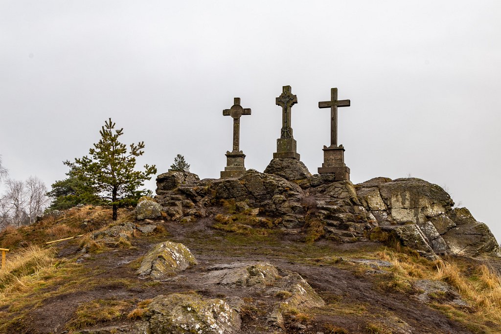 Tři kříže ve Slavkovském lese