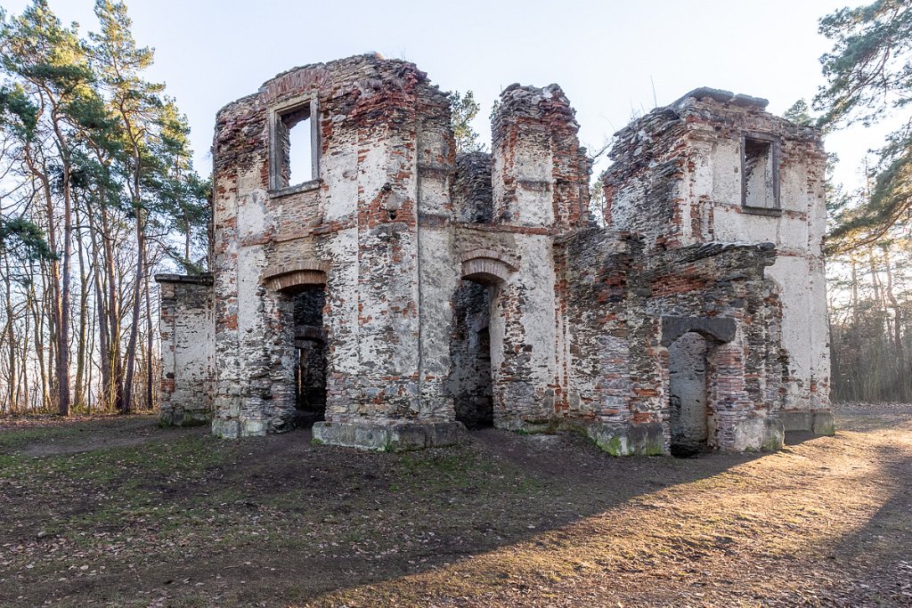 Zřícenina letohrádku Belvedér