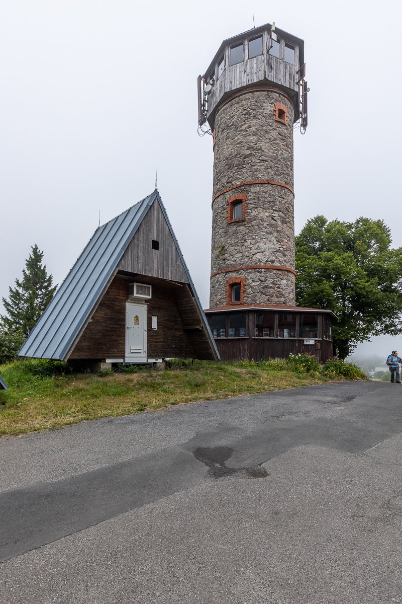 Hora Sv. Kateřiny - rozhledna Hláska